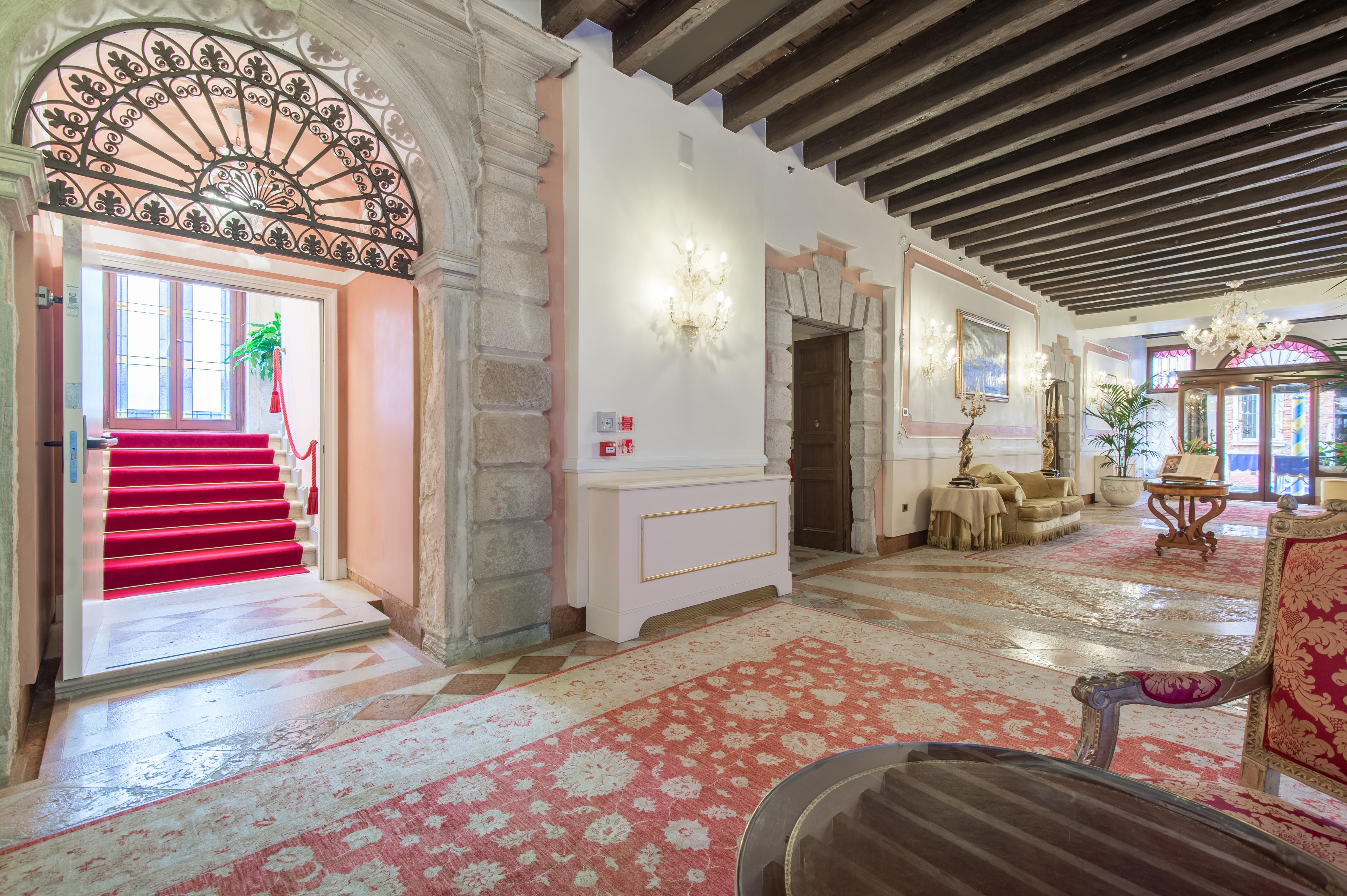 Ai Cavalieri Di Hotel Venecia