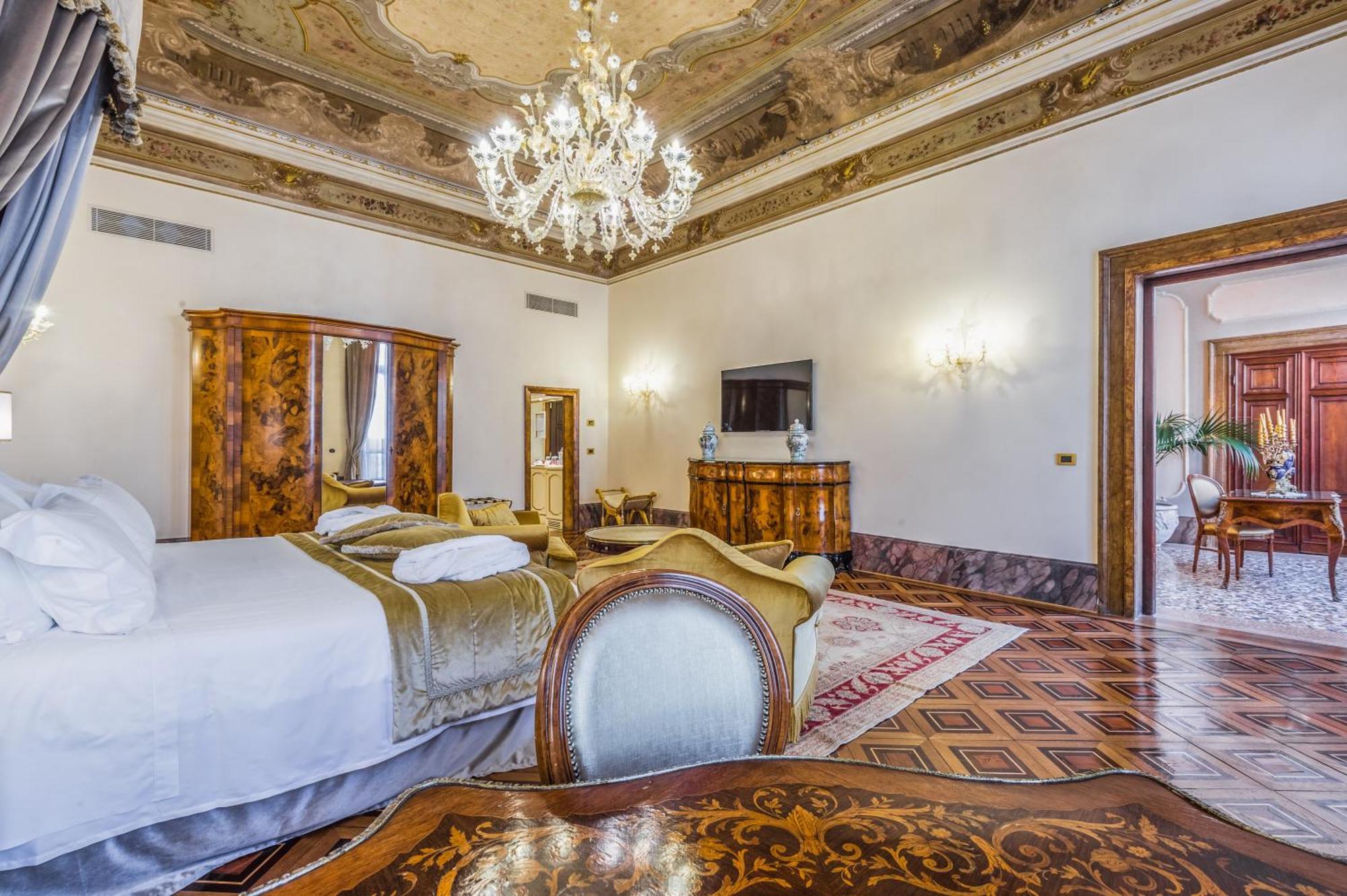 Ai Cavalieri Di Hotel Venecia