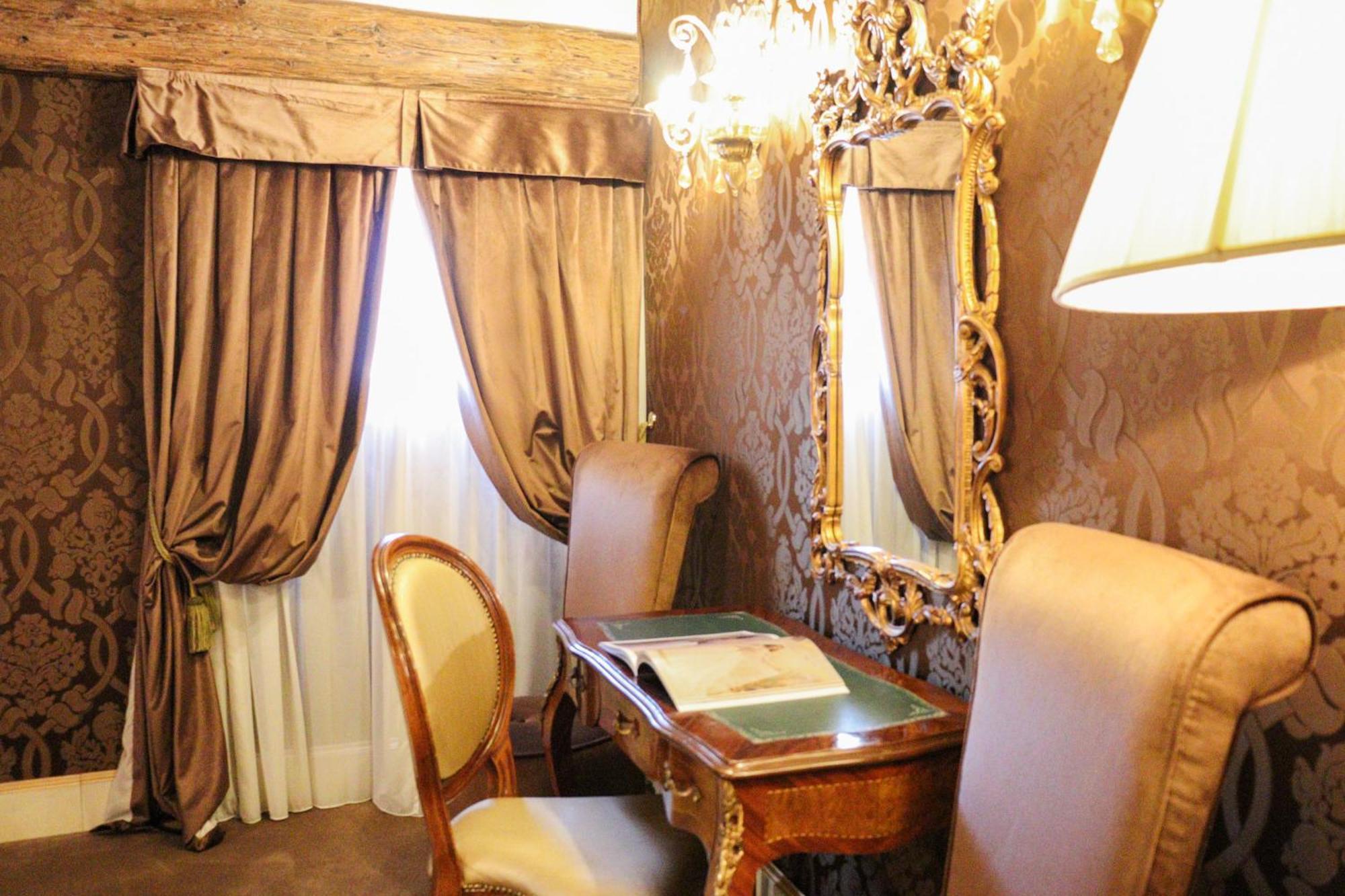Ai Cavalieri Di Hotel Venecia